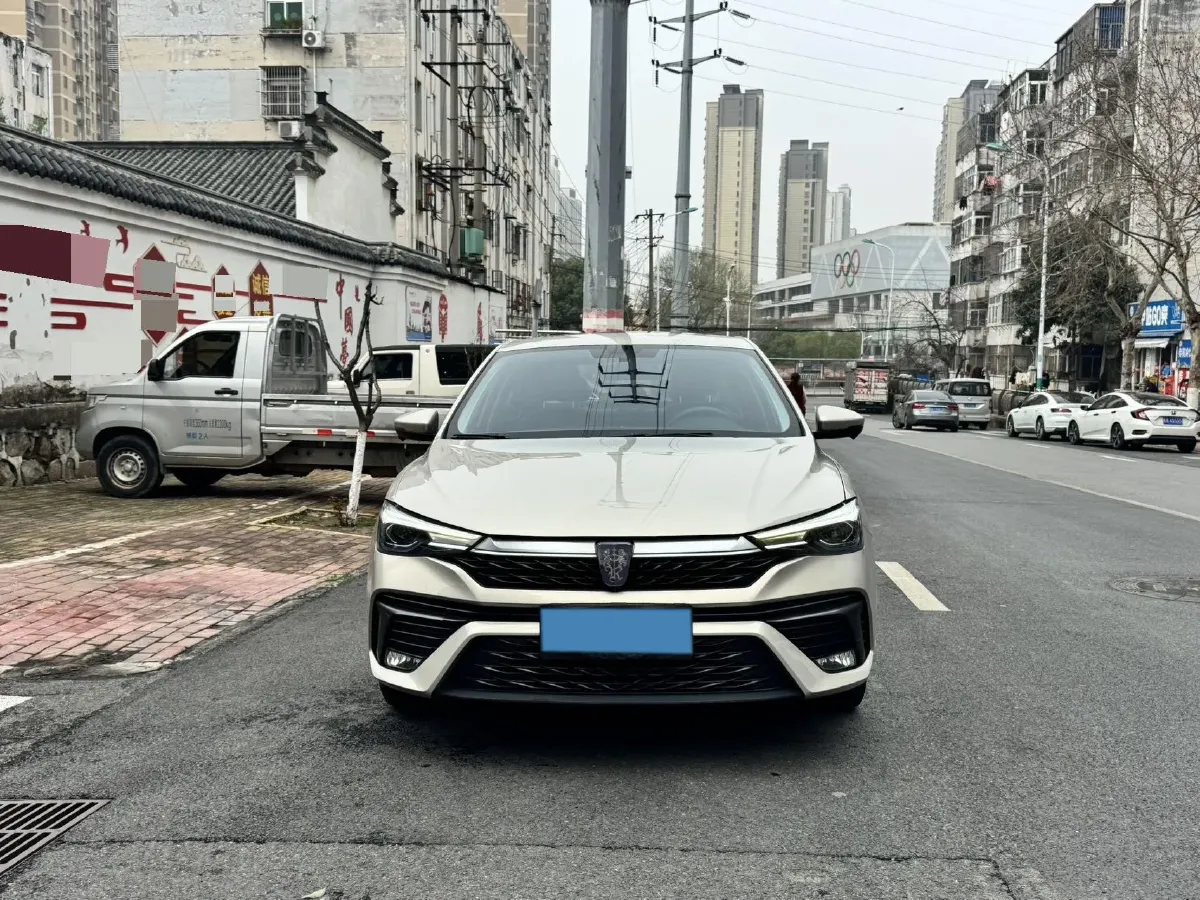 2021 Roewe i5 1.5L 120HP L4 CVT,autocango,china used car exporter,china ev exporter,chinese used car exporter,chinese used ev exporter