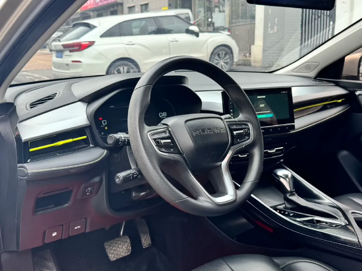 2021 Roewe i5 1.5L 120HP L4 CVT,autocango,china used car exporter,china ev exporter,chinese used car exporter,chinese used ev exporter