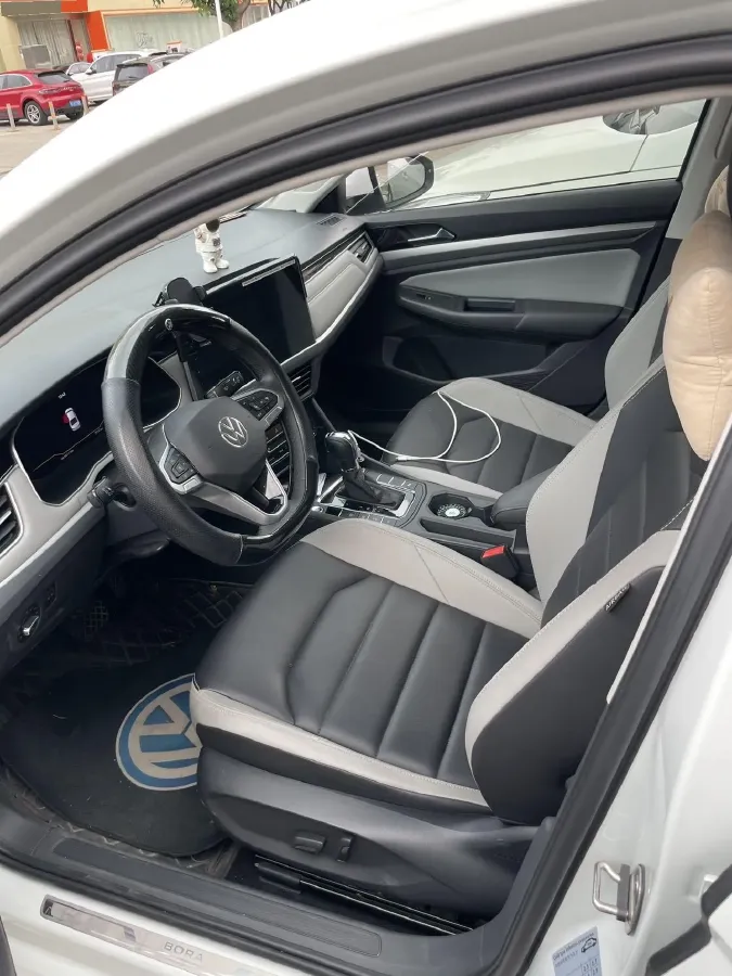 2023 Volkswagen Bora 1.5T 160HP L4 7DCT,autocango,china used car exporter,china ev exporter,chinese used car exporter,chinese used ev exporter