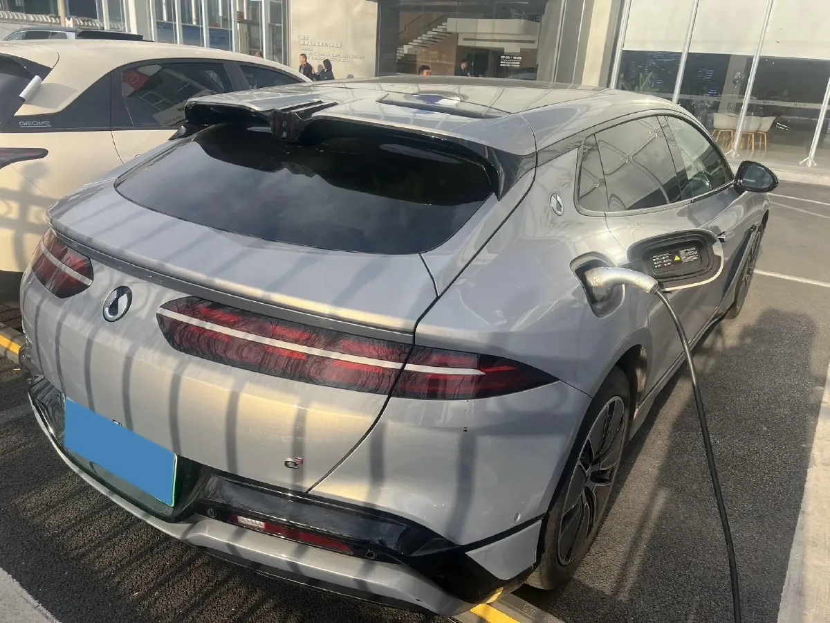 2024 Denza DenzaZ9GT 2.0T 207HP L4 E-CVT PHEV 38.5KWH,autocango,china used car exporter,china ev exporter,chinese used car exporter,chinese used ev exporter