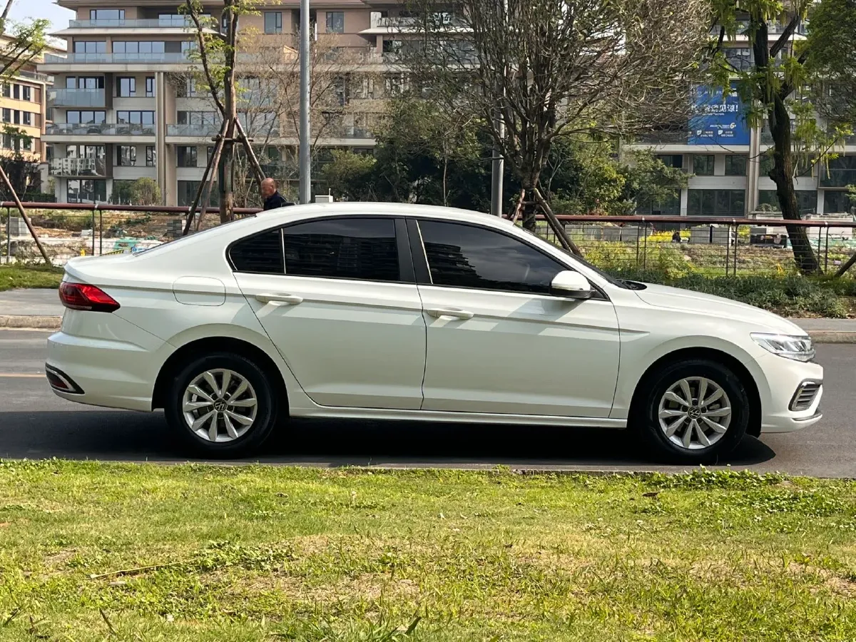 2024 Volkswagen Bora 1.2T 116HP L4 7DCT,autocango,china used car exporter,china ev exporter,chinese used car exporter,chinese used ev exporter