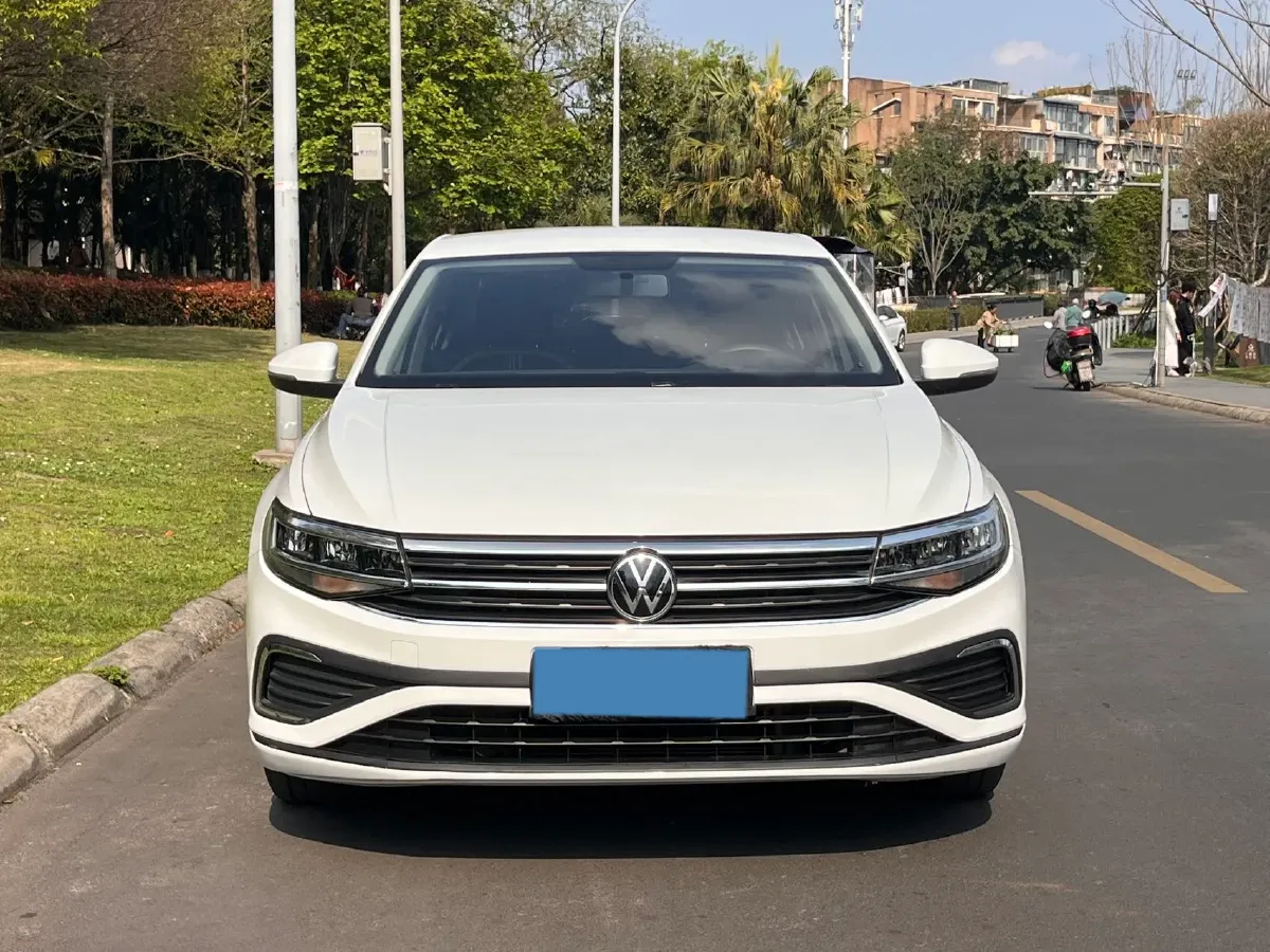 2024 Volkswagen Bora 1.2T 116HP L4 7DCT,autocango,china used car exporter,china ev exporter,chinese used car exporter,chinese used ev exporter