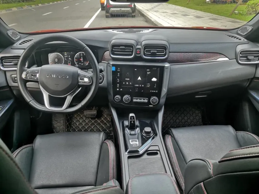 2019 LYNK&CO 01 2.0T 190HP L4 6AT,autocango,china used car exporter,china ev exporter,chinese used car exporter,chinese used ev exporter