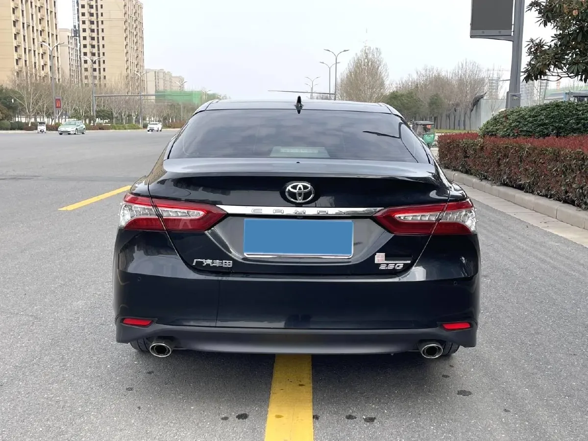 2021 Toyota Camry 2.5L 209HP L4 8AT,autocango,china used car exporter,china ev exporter,chinese used car exporter,chinese used ev exporter
