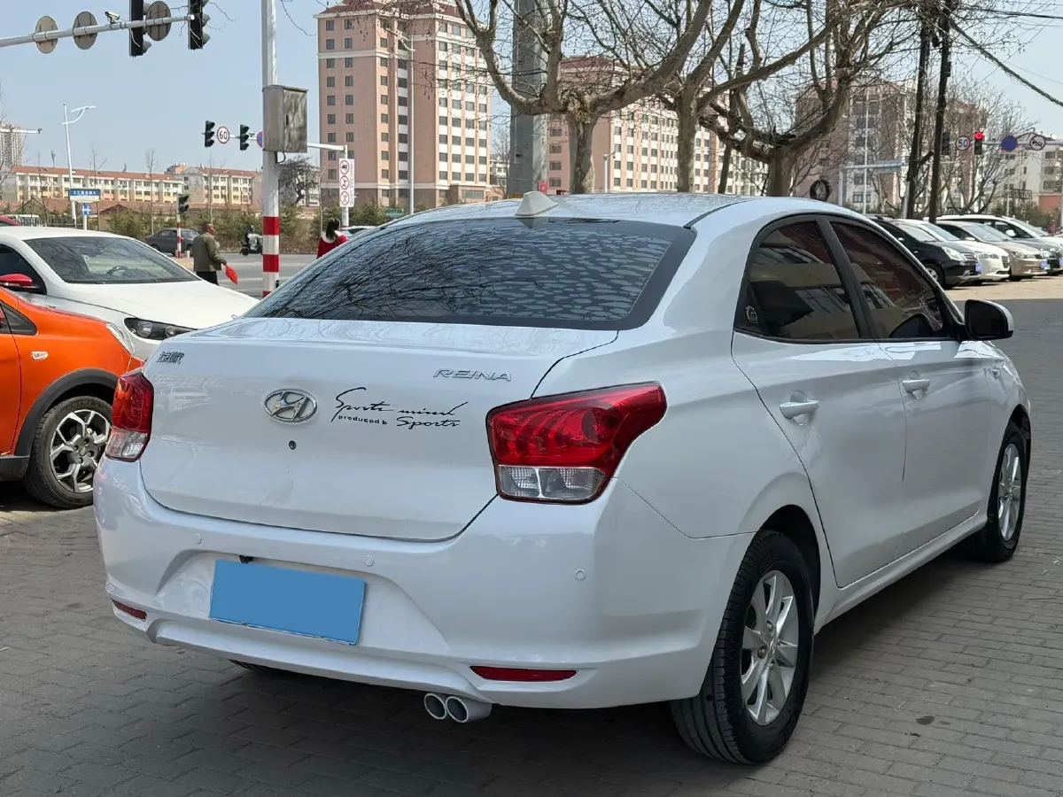 2017 Hyundai Reina 1.4L 95HP L4 5MT,autocango,china used car exporter,china ev exporter,chinese used car exporter,chinese used ev exporter