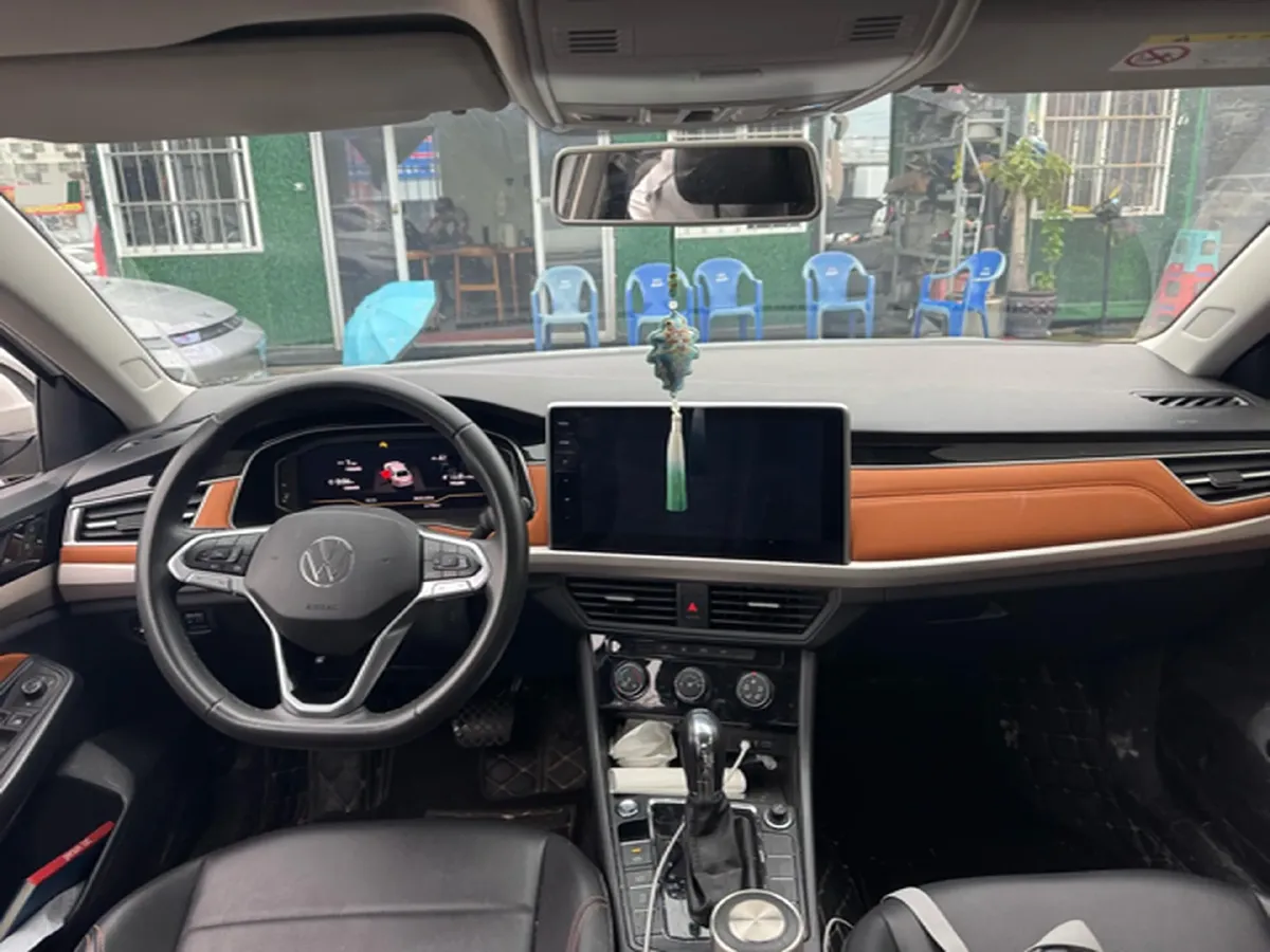 2023 Volkswagen Bora 1.2T 116HP L4 7DCT,autocango,china used car exporter,china ev exporter,chinese used car exporter,chinese used ev exporter