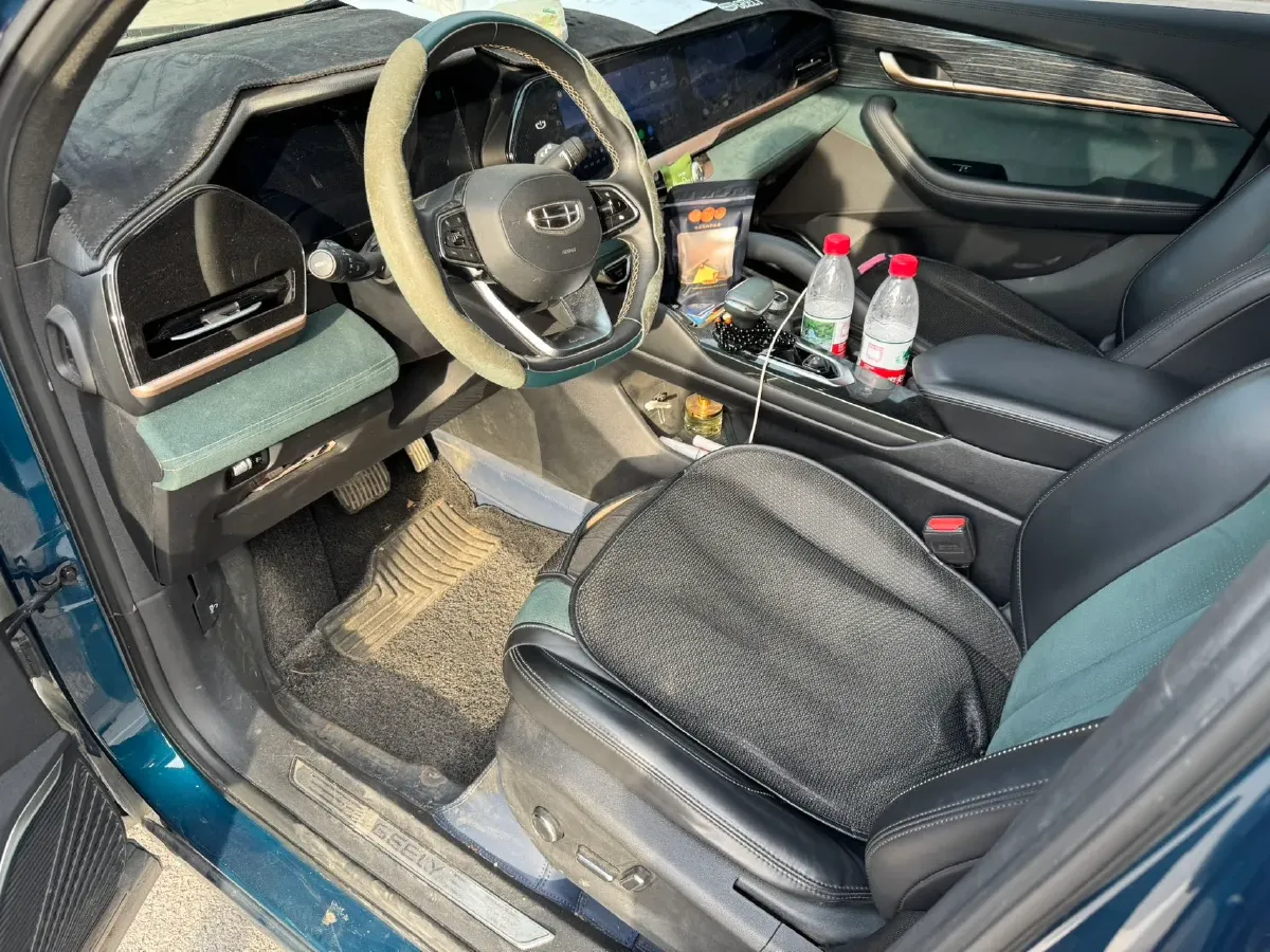 2021 Geely Monjaro 2.0T 218HP L4 7DCT,autocango,china used car exporter,china ev exporter,chinese used car exporter,chinese used ev exporter