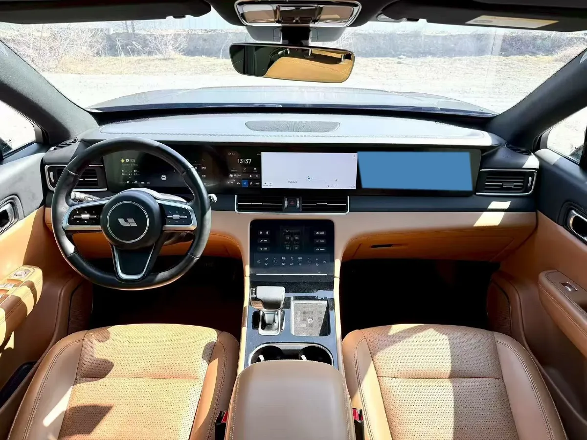 2021 Li ONE Range Extended 131HP REEV 40.5KWH,autocango,china used car exporter,china ev exporter,chinese used car exporter,chinese used ev exporter