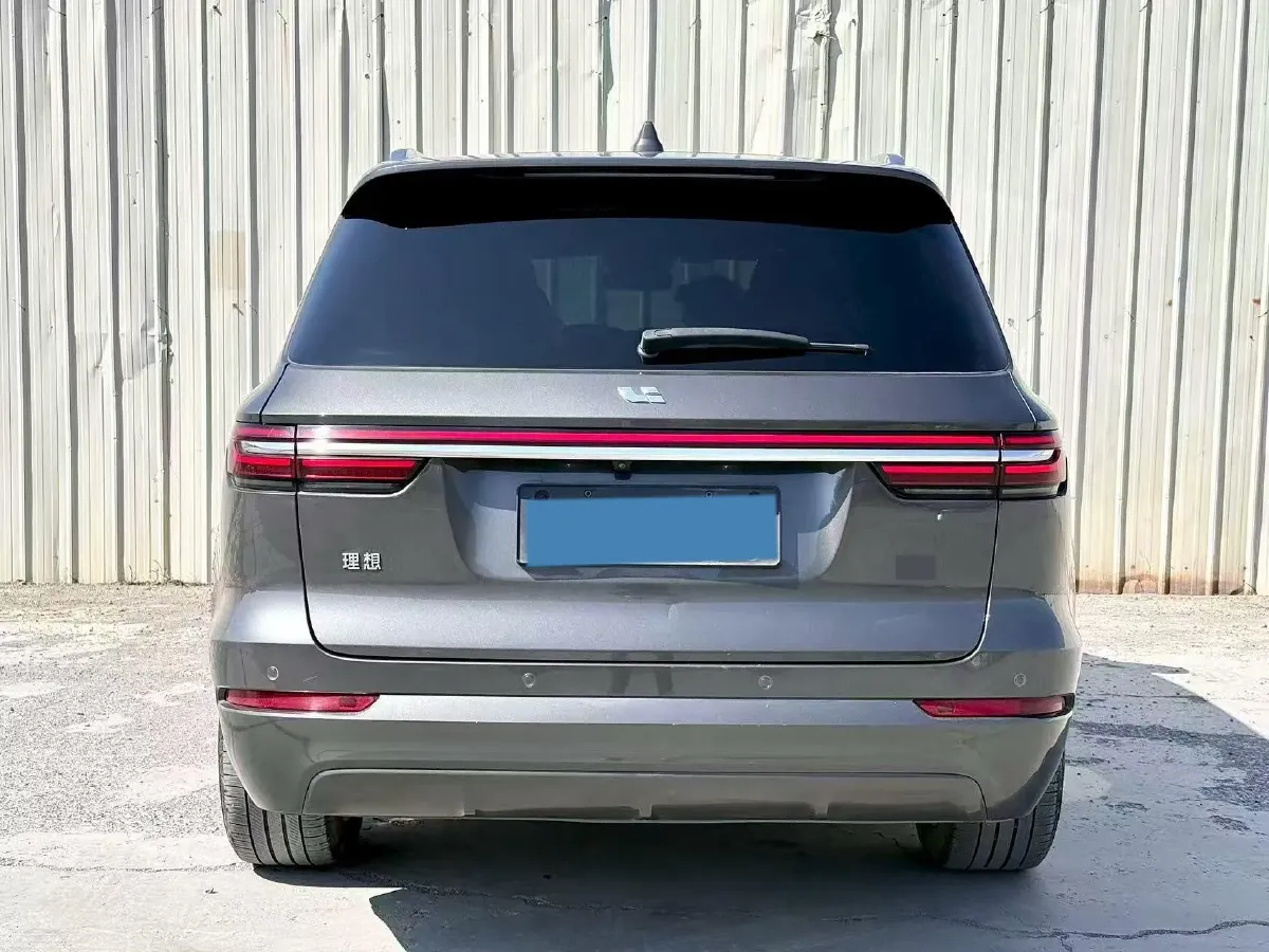 2021 Li ONE Range Extended 131HP REEV 40.5KWH,autocango,china used car exporter,china ev exporter,chinese used car exporter,chinese used ev exporter