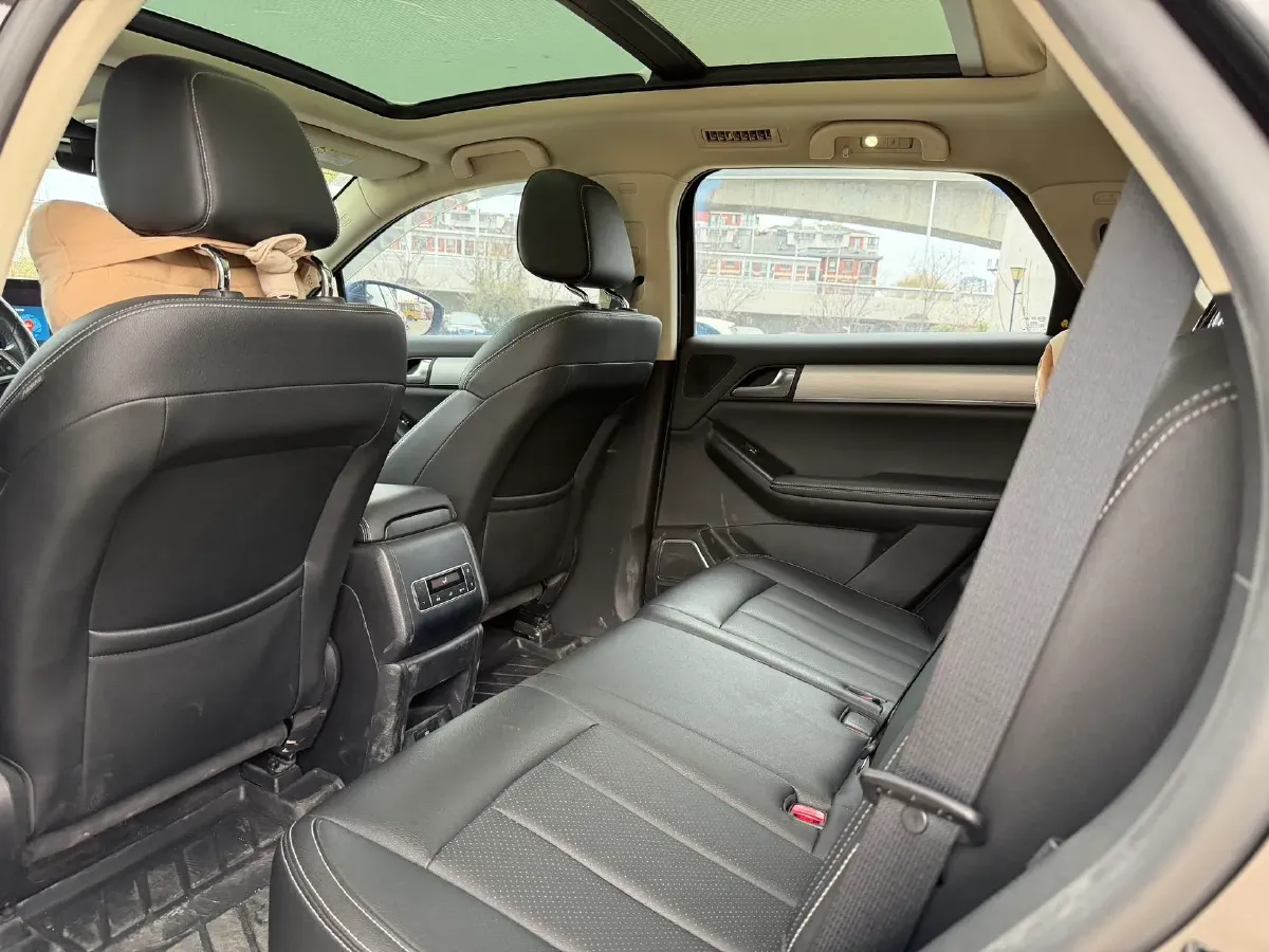 2018 BYD Tang 2.0T 205HP L4 6AT,autocango,china used car exporter,china ev exporter,chinese used car exporter,chinese used ev exporter