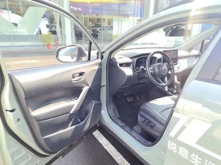 2022 Toyota Corolla Cross 2.0L 171HP L4 CVT,autocango,china used car exporter,china ev exporter,chinese used car exporter,chinese used ev exporter