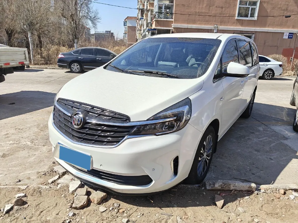 2022 Buick GL8 2.0T 237HP L4 9AT,autocango,china used car exporter,china ev exporter,chinese used car exporter,chinese used ev exporter