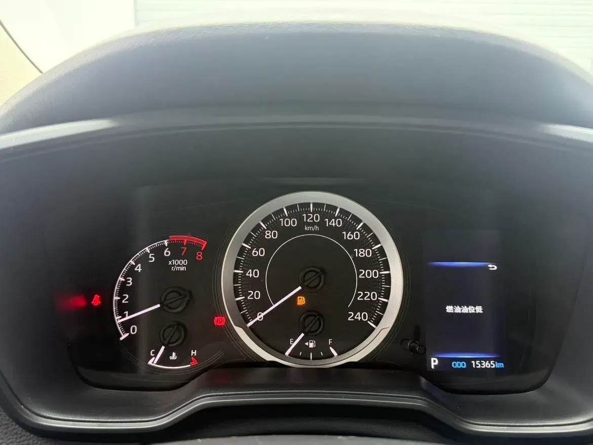 2022 Toyota Corolla 1.2T 116HP L4 CVT,autocango,china used car exporter,china ev exporter,chinese used car exporter,chinese used ev exporter