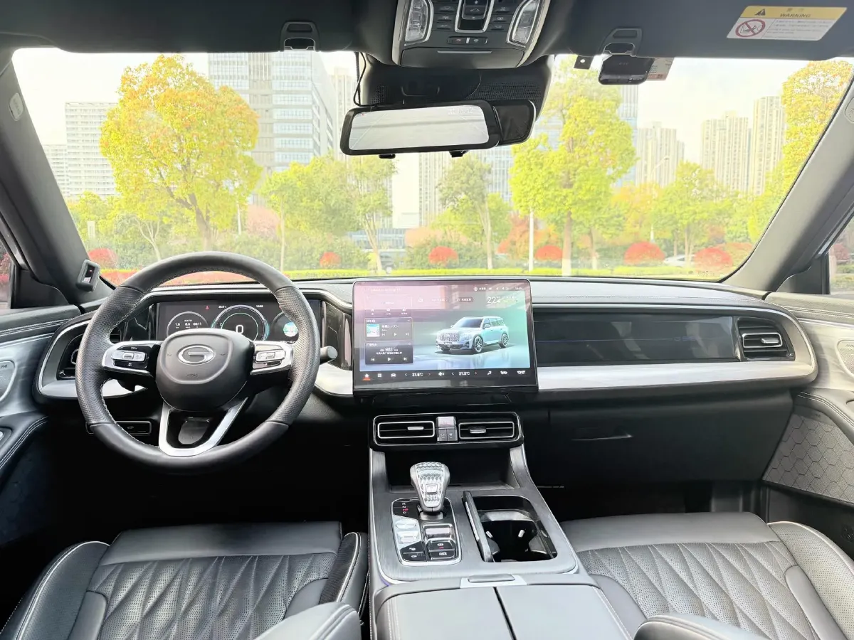 2022 GAC Trumpchi GS8 2.0T 252HP L4 8AT,autocango,china used car exporter,china ev exporter,chinese used car exporter,chinese used ev exporter