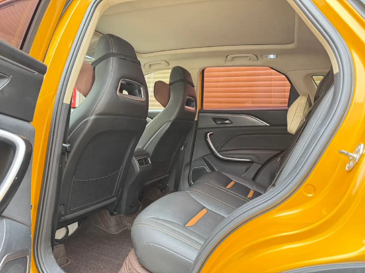 2019 Bestune T77 1.2T 143HP L4 7DCT,autocango,china used car exporter,china ev exporter,chinese used car exporter,chinese used ev exporter