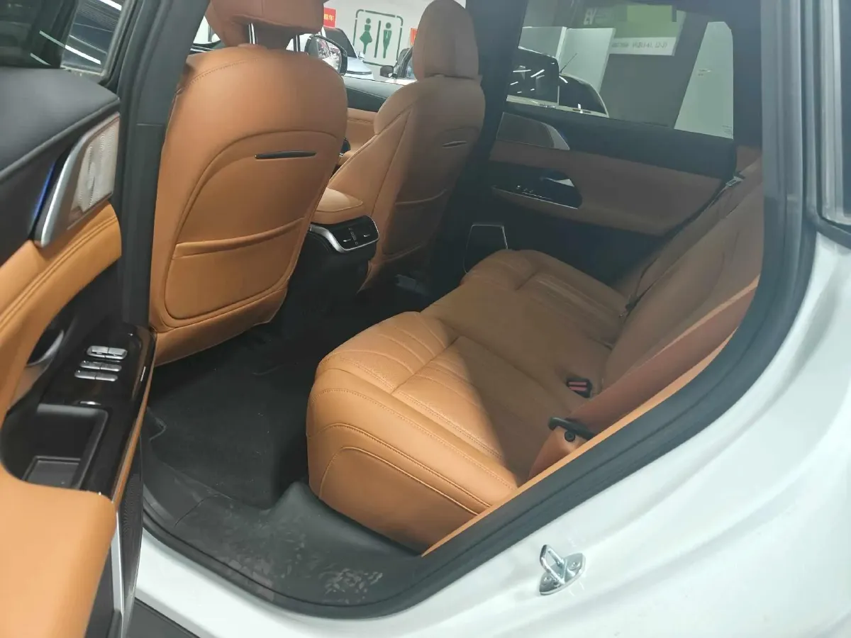 2025 Xpeng G9 BEV 79KWH,autocango,china used car exporter,china ev exporter,chinese used car exporter,chinese used ev exporter