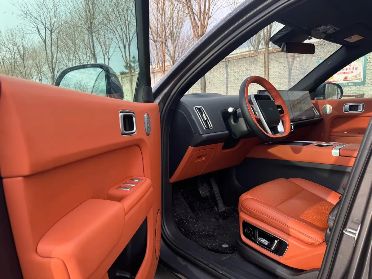 2023 Li L7 Range Extended 154HP REEV 40.9KWH,autocango,china used car exporter,china ev exporter,chinese used car exporter,chinese used ev exporter