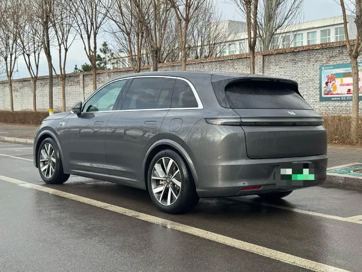 2023 Li L7 Range Extended 154HP REEV 40.9KWH,autocango,china used car exporter,china ev exporter,chinese used car exporter,chinese used ev exporter