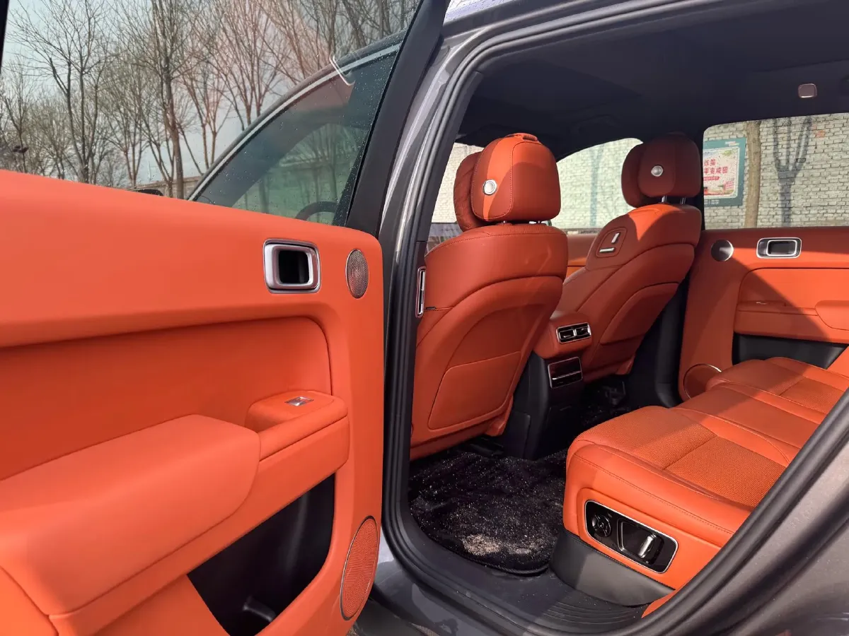 2023 Li L7 Range Extended 154HP REEV 40.9KWH,autocango,china used car exporter,china ev exporter,chinese used car exporter,chinese used ev exporter