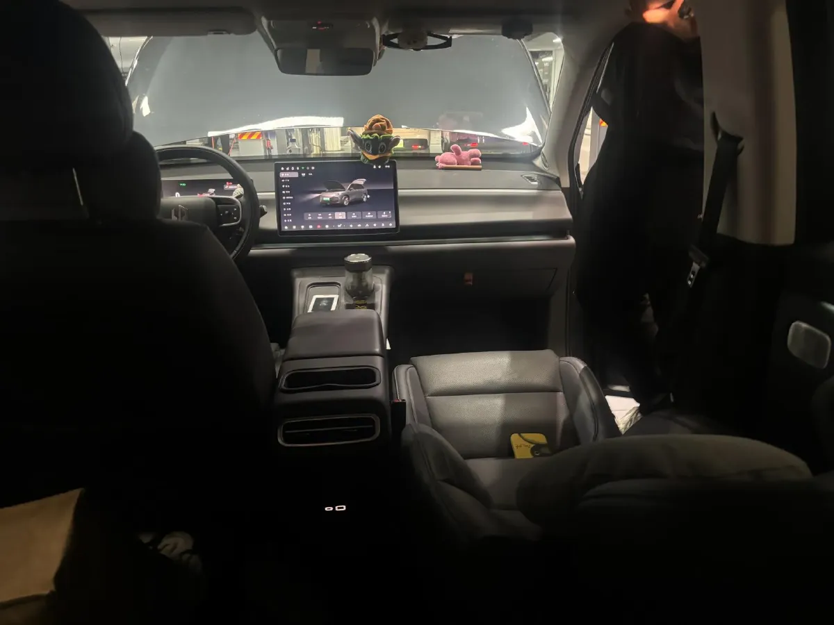 2024 Leapmotor C10 1.5L 95HP L4 REEV 28.4KWH,autocango,china used car exporter,china ev exporter,chinese used car exporter,chinese used ev exporter