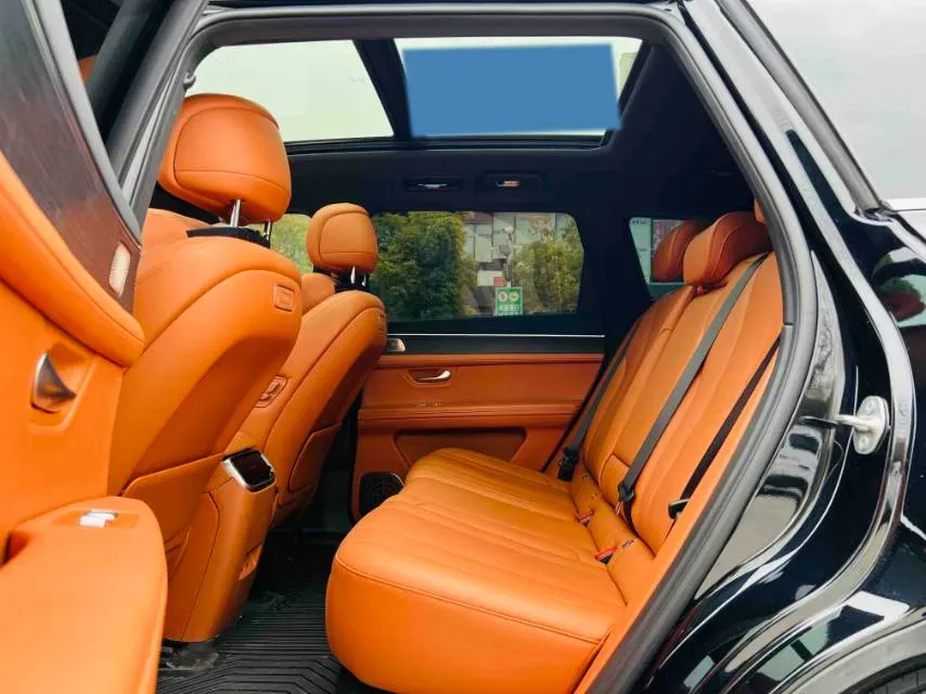 2024 AITO AITO M7 1.5T 152HP L4 REEV 42KWH,autocango,china used car exporter,china ev exporter,chinese used car exporter,chinese used ev exporter