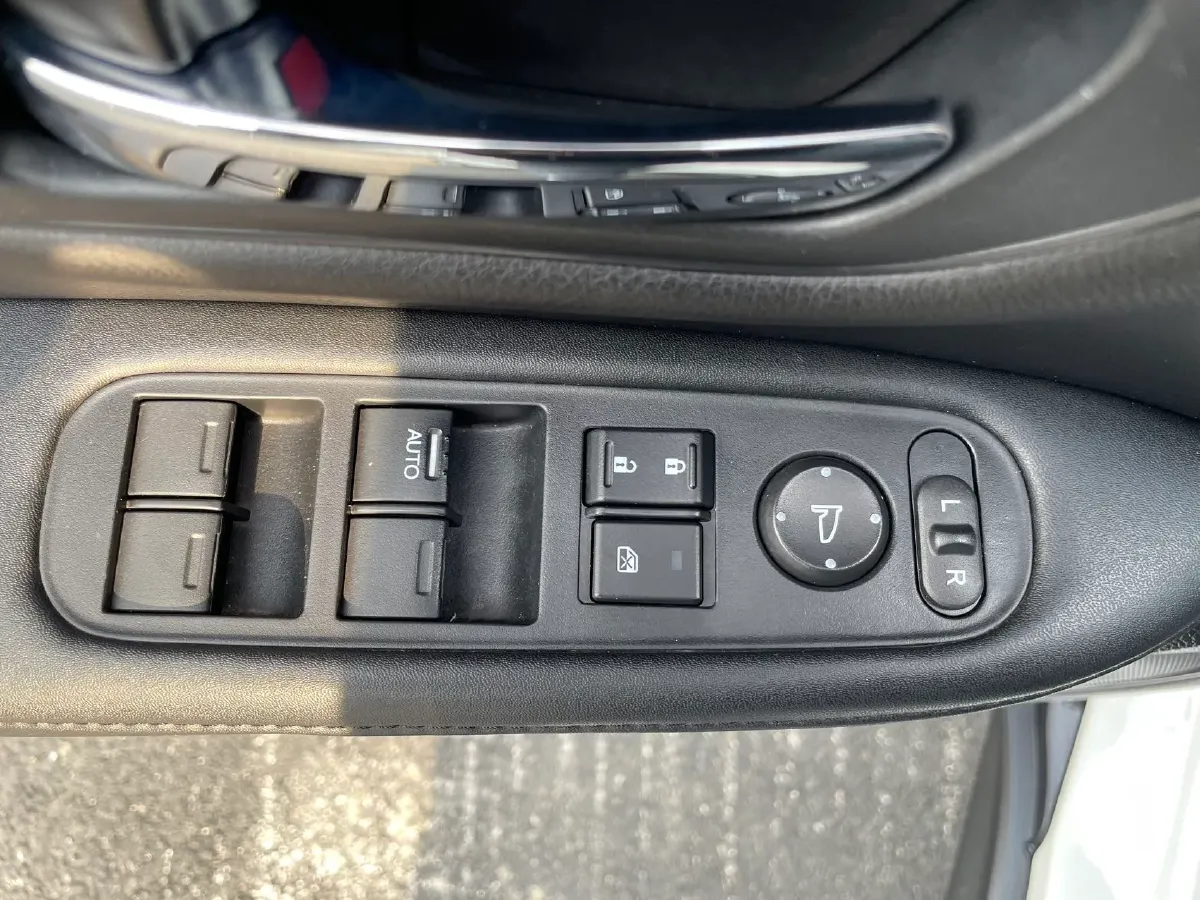 2020 Honda Vezel 1.5L 131HP L4 CVT,autocango,china used car exporter,china ev exporter,chinese used car exporter,chinese used ev exporter