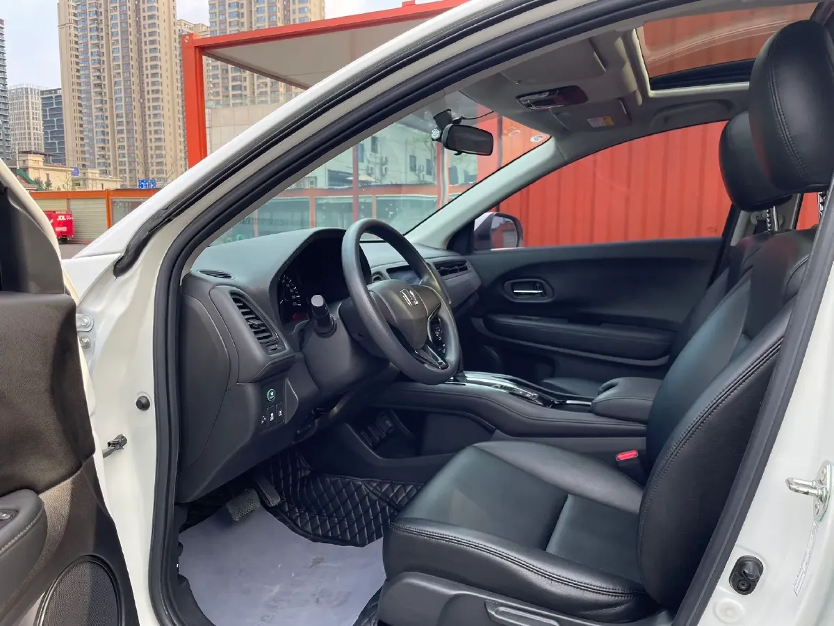 2020 Honda Vezel 1.5L 131HP L4 CVT,autocango,china used car exporter,china ev exporter,chinese used car exporter,chinese used ev exporter