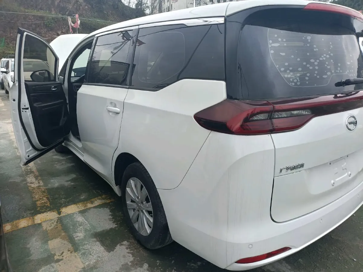 2021 GAC Trumpchi M6 1.5T 169HP L4 7DCT,autocango,china used car exporter,china ev exporter,chinese used car exporter,chinese used ev exporter