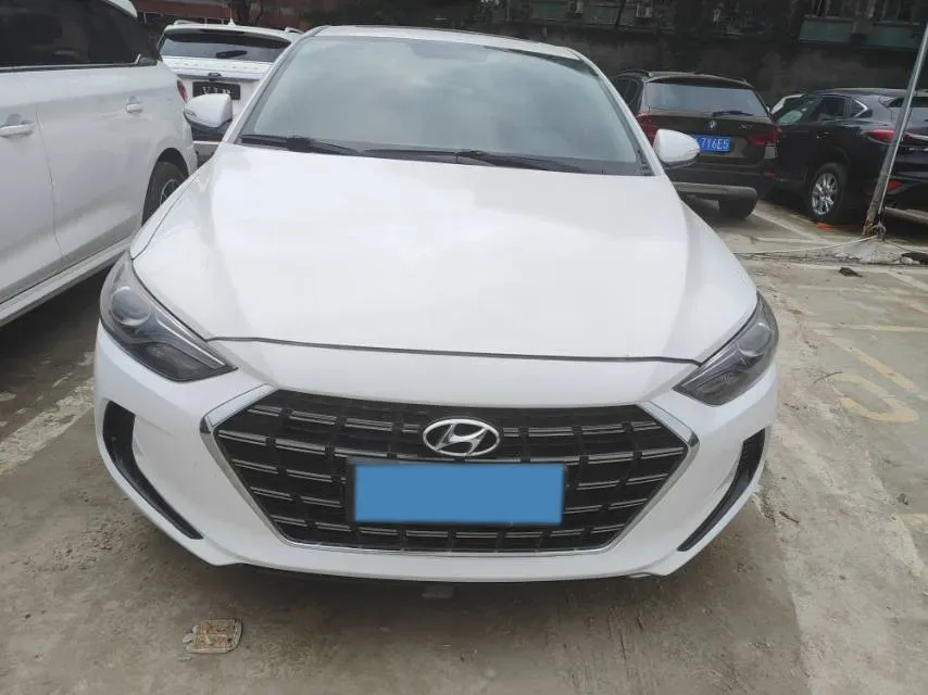 2020 Hyundai Elantra 1.5L 115HP L4 CVT,autocango,china used car exporter,china ev exporter,chinese used car exporter,chinese used ev exporter