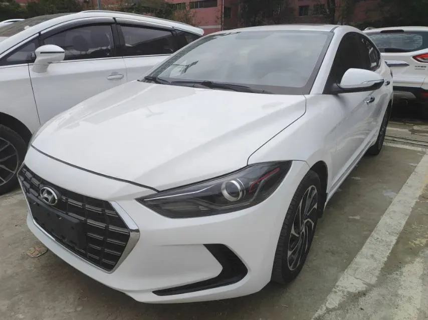 2020 Hyundai Elantra 1.5L 115HP L4 CVT,autocango,china used car exporter,china ev exporter,chinese used car exporter,chinese used ev exporter
