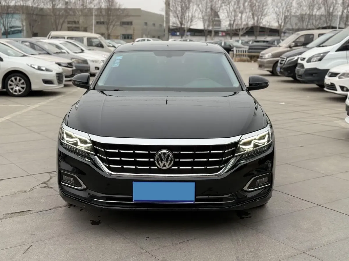2019 Volvo V40 1.5T 152HP L4 6AT,autocango,china used car exporter,china ev exporter,chinese used car exporter,chinese used ev exporter