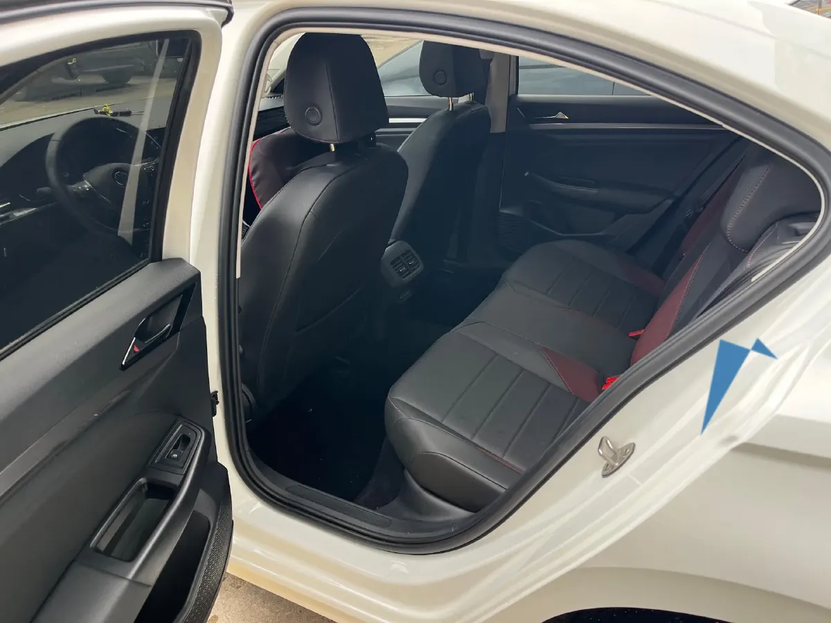 2021 Volkswagen Bora 1.5L 113HP L4 6AT,autocango,china used car exporter,china ev exporter,chinese used car exporter,chinese used ev exporter