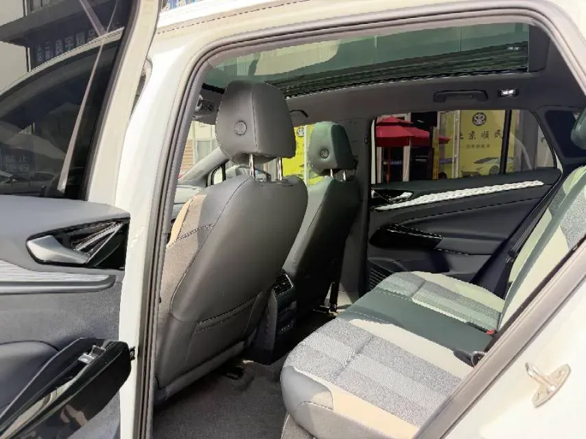 2022 Volkswagen ID.4 Crozz BEV 84.8KWH,autocango,china used car exporter,china ev exporter,chinese used car exporter,chinese used ev exporter