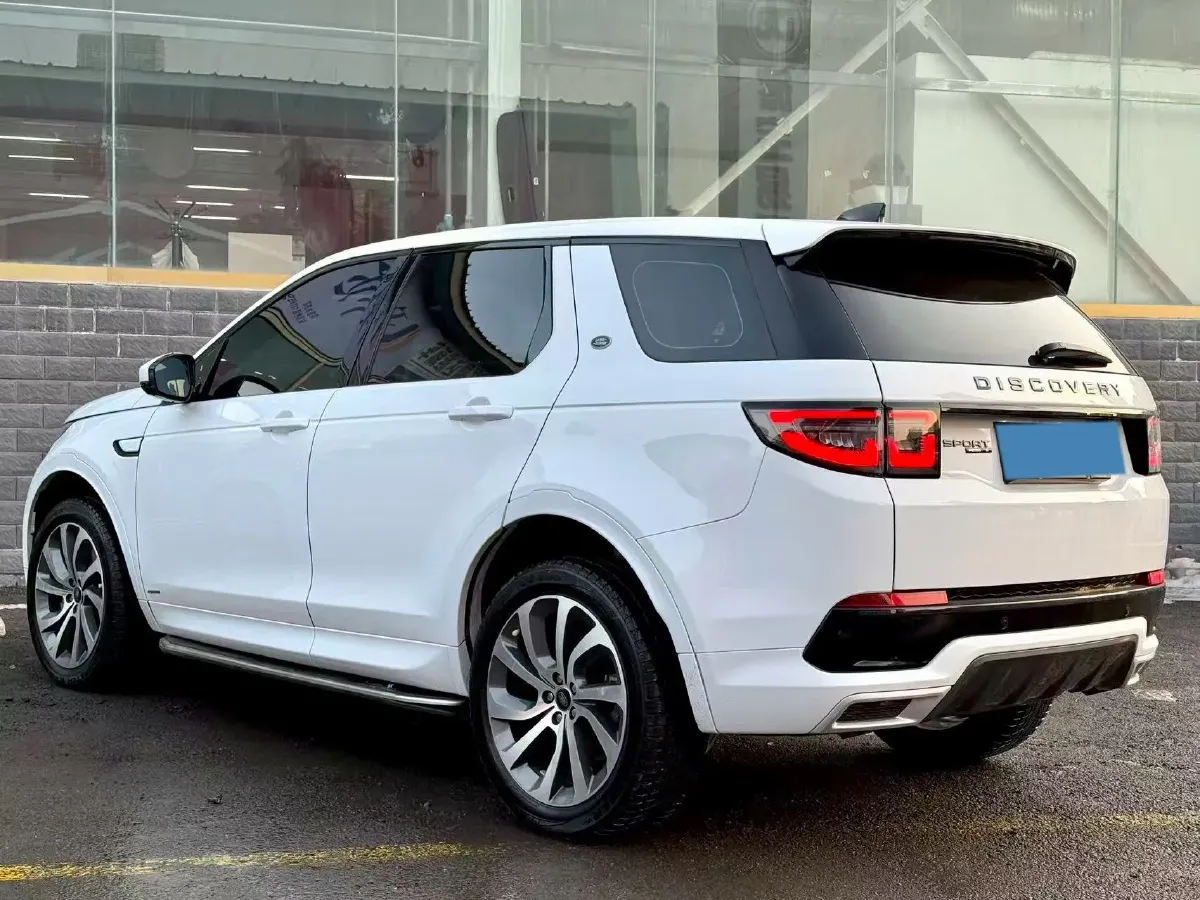 2020 Land Rover Discovery Sport 2.0T 249HP L4 9AT,autocango,china used car exporter,china ev exporter,chinese used car exporter,chinese used ev exporter