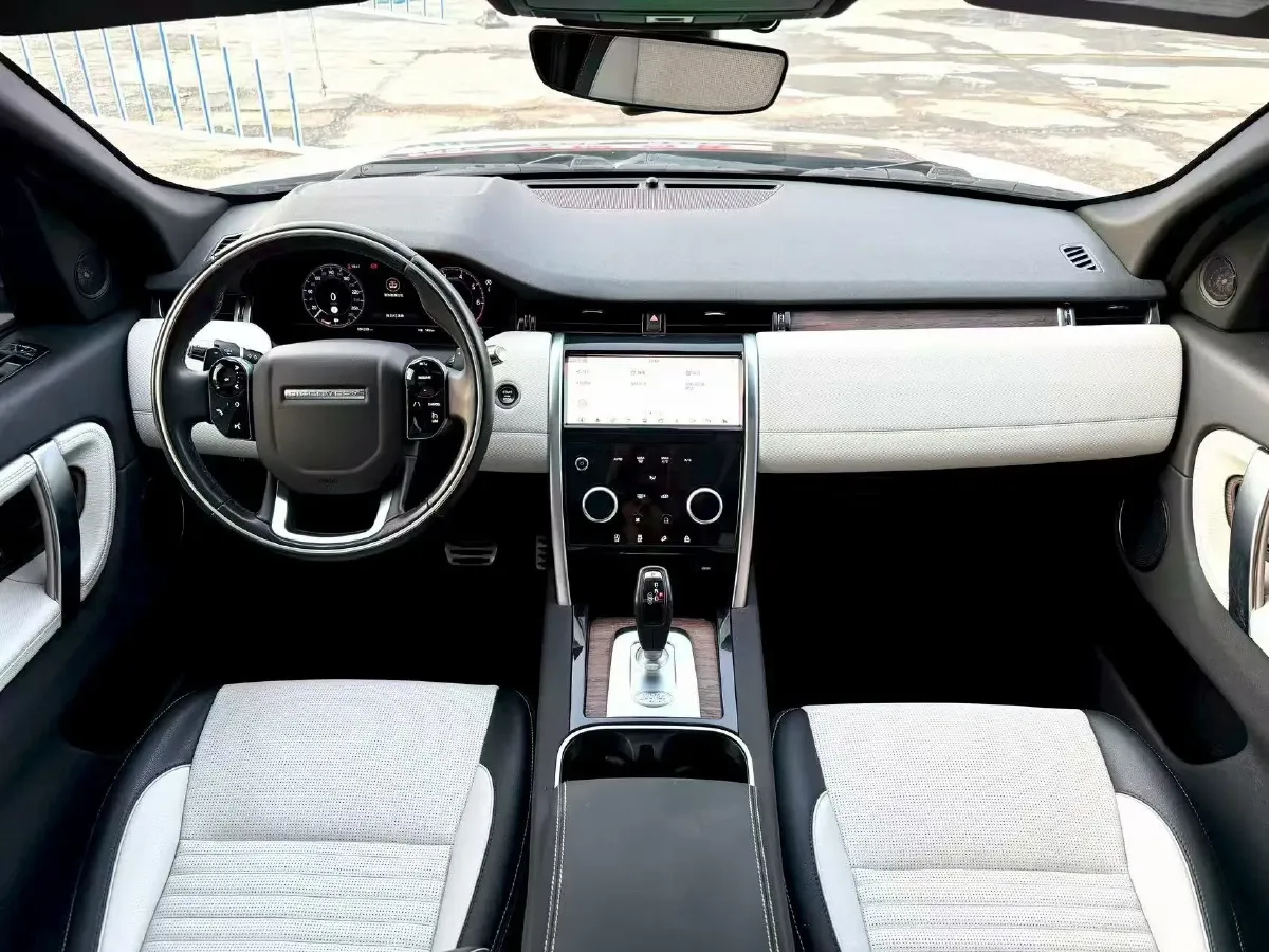 2020 Land Rover Discovery Sport 2.0T 249HP L4 9AT,autocango,china used car exporter,china ev exporter,chinese used car exporter,chinese used ev exporter