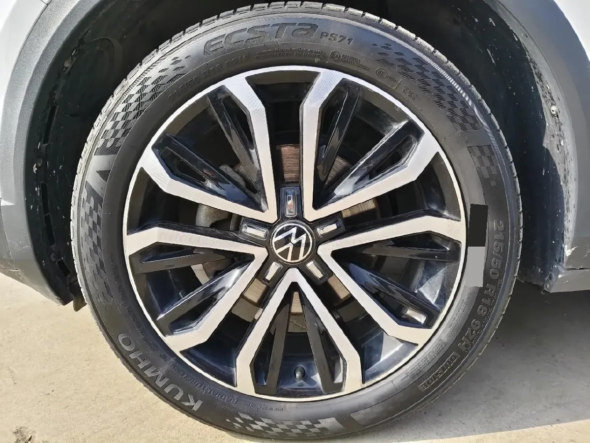 2022 Volkswagen T-Roc 1.4T 150HP L4 7DCT,autocango,china used car exporter,china ev exporter,chinese used car exporter,chinese used ev exporter