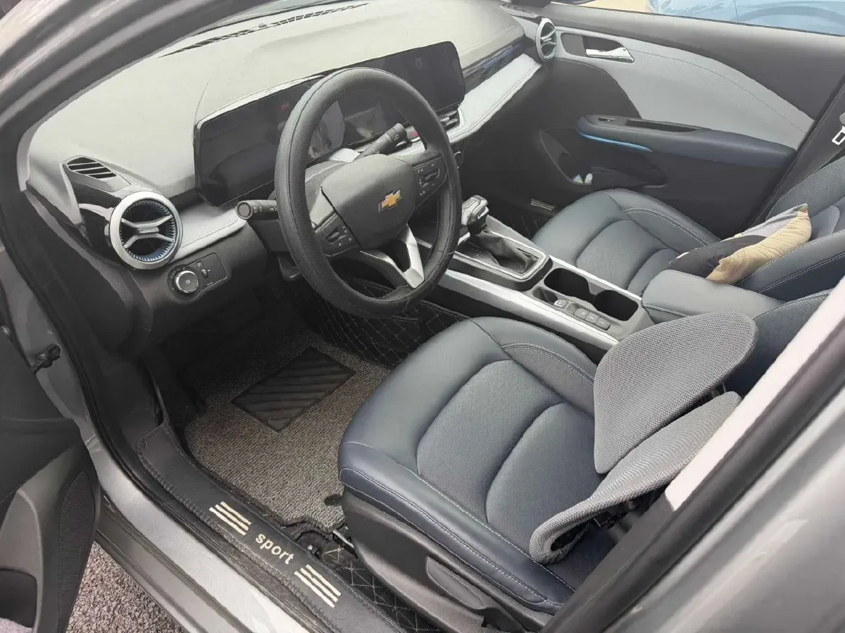 2023 Chevrolet Monza 1.5L 113HP L4 6DCT,autocango,china used car exporter,china ev exporter,chinese used car exporter,chinese used ev exporter