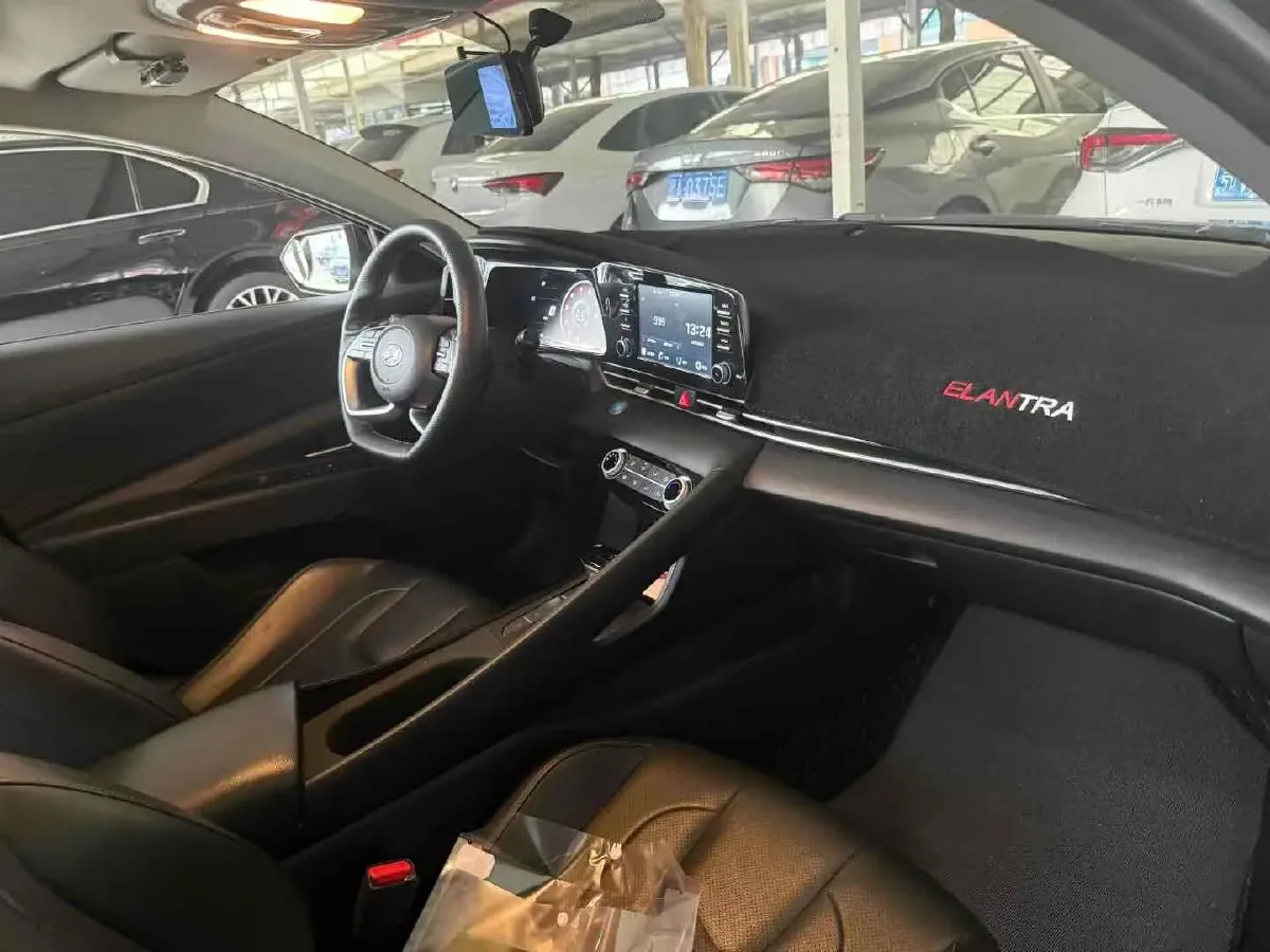 2021 Hyundai Elantra 1.5L 115HP L4 CVT,autocango,china used car exporter,china ev exporter,chinese used car exporter,chinese used ev exporter