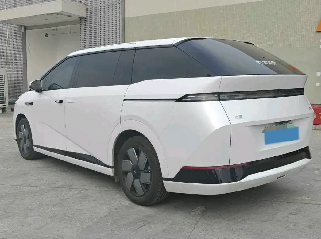 2024 Xpeng X9 BEV 101.5KWH,autocango,china used car exporter,china ev exporter,chinese used car exporter,chinese used ev exporter