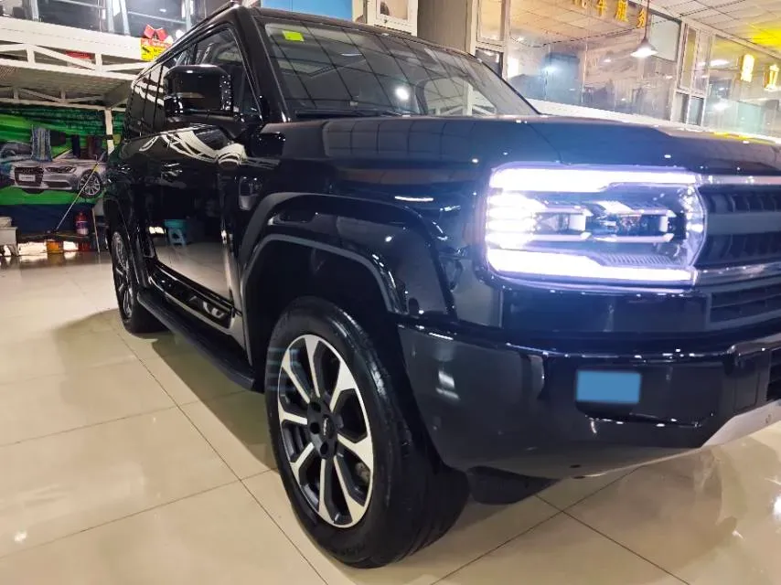 2025 FangChengBao Bao 5 1.5T 194HP L4 E-CVT PHEV 31.8KWH,autocango,china used car exporter,china ev exporter,chinese used car exporter,chinese used ev exporter