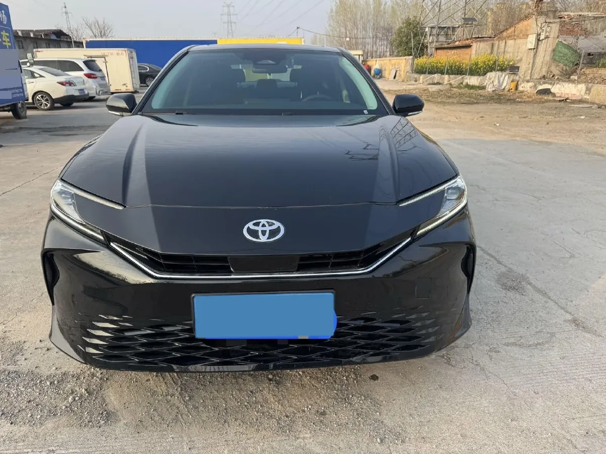 2024 Toyota Camry 2.0L 152HP L4 E-CVT Hybrid,autocango,china used car exporter,china ev exporter,chinese used car exporter,chinese used ev exporter