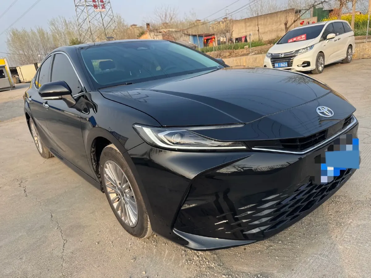 2024 Toyota Camry 2.0L 152HP L4 E-CVT Hybrid,autocango,china used car exporter,china ev exporter,chinese used car exporter,chinese used ev exporter