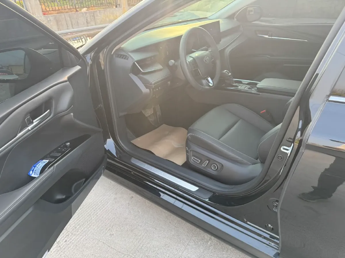 2024 Toyota Camry 2.0L 152HP L4 E-CVT Hybrid,autocango,china used car exporter,china ev exporter,chinese used car exporter,chinese used ev exporter