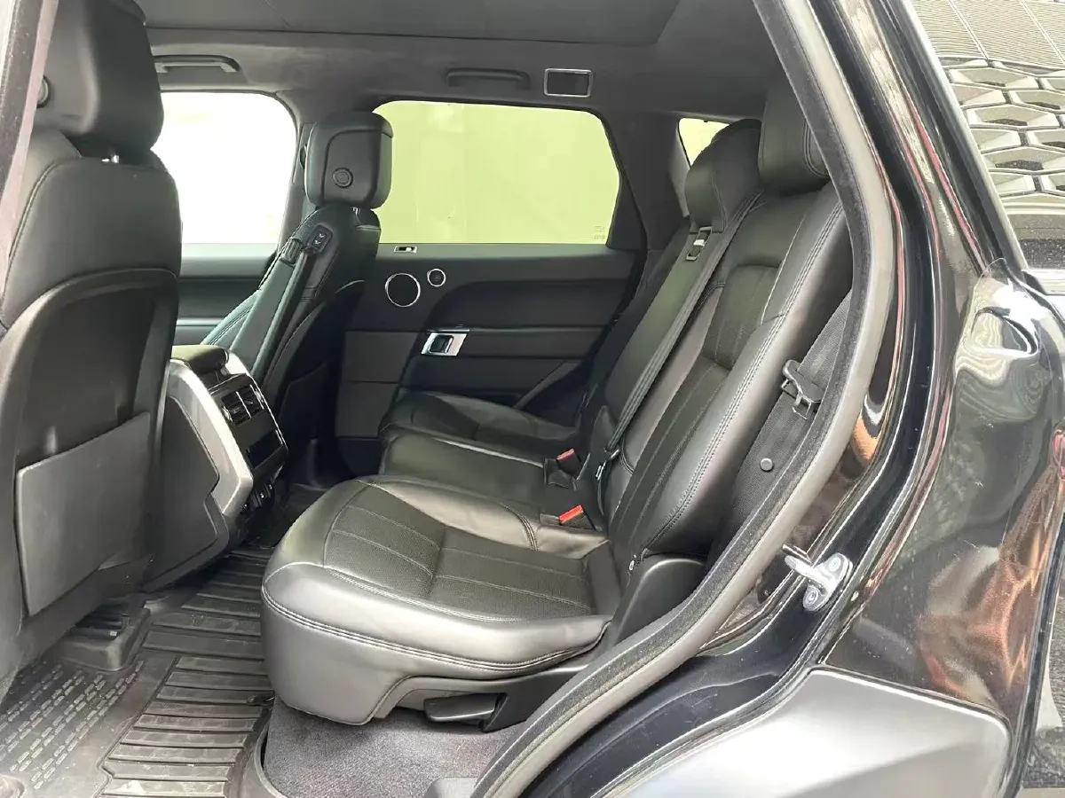 2019 Land Rover Range Rover Sport 3.0T 340HP V6 8AT,autocango,china used car exporter,china ev exporter,chinese used car exporter,chinese used ev exporter