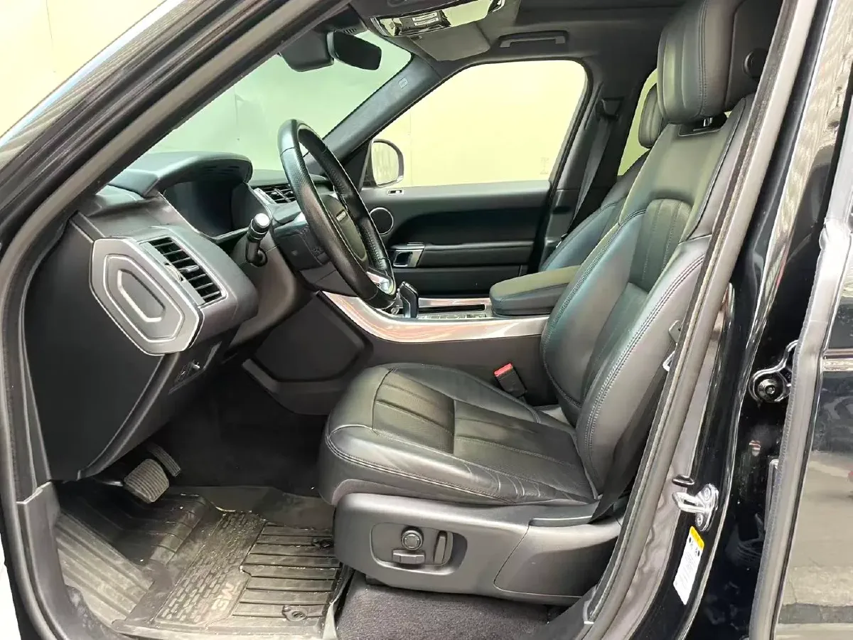 2019 Land Rover Range Rover Sport 3.0T 340HP V6 8AT,autocango,china used car exporter,china ev exporter,chinese used car exporter,chinese used ev exporter