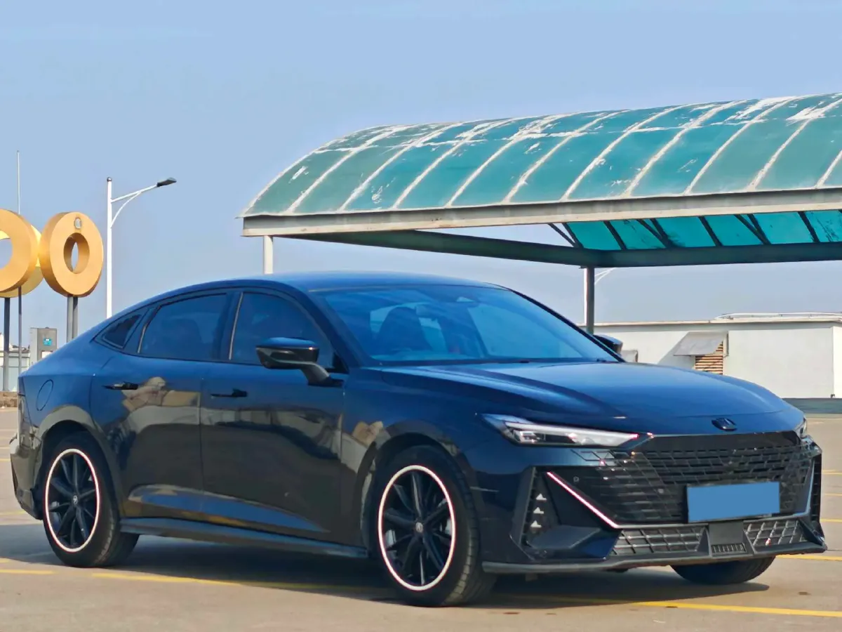 2023 ChangAn UNI-V 1.5T 188HP L4 7DCT,autocango,china used car exporter,china ev exporter,chinese used car exporter,chinese used ev exporter