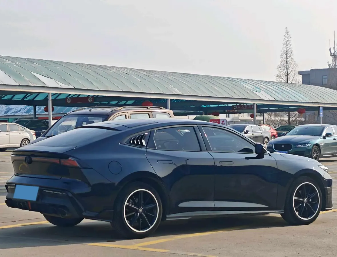 2023 ChangAn UNI-V 1.5T 188HP L4 7DCT,autocango,china used car exporter,china ev exporter,chinese used car exporter,chinese used ev exporter