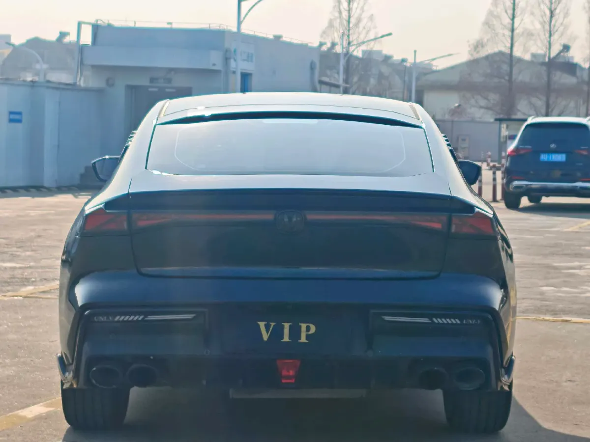 2023 ChangAn UNI-V 1.5T 188HP L4 7DCT,autocango,china used car exporter,china ev exporter,chinese used car exporter,chinese used ev exporter