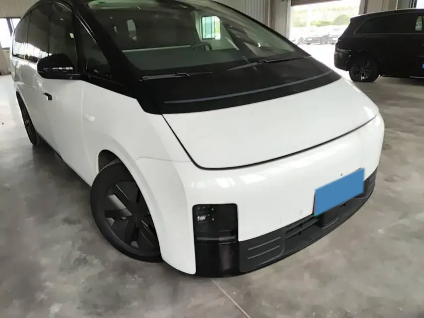 2024 Li MEGA BEV 102.7KWH,autocango,china used car exporter,china ev exporter,chinese used car exporter,chinese used ev exporter