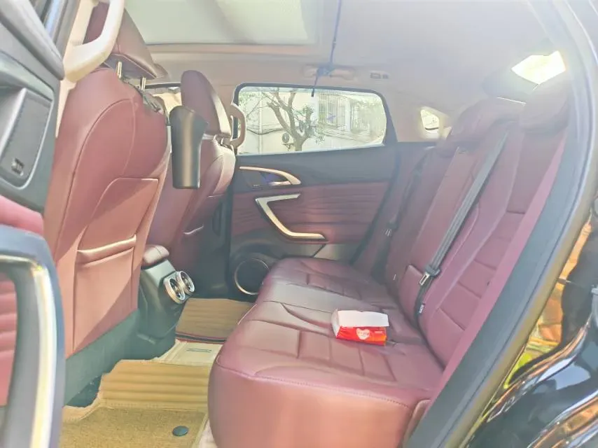 2020 WEY VV7 GT 2.0T 227HP L4 7DCT PHEV,autocango,china used car exporter,china ev exporter,chinese used car exporter,chinese used ev exporter